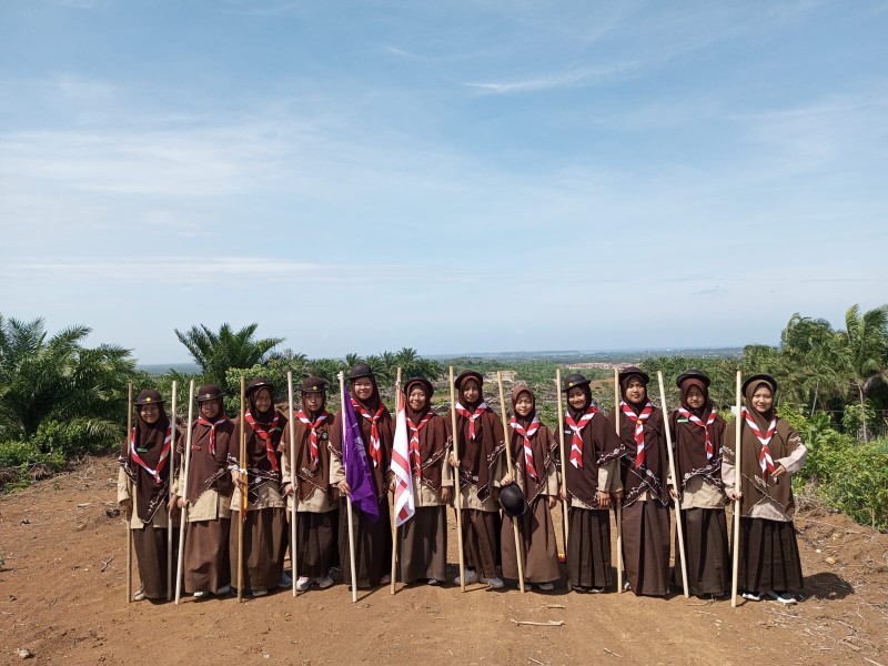 Album kenang kenangan kemah santri 2024